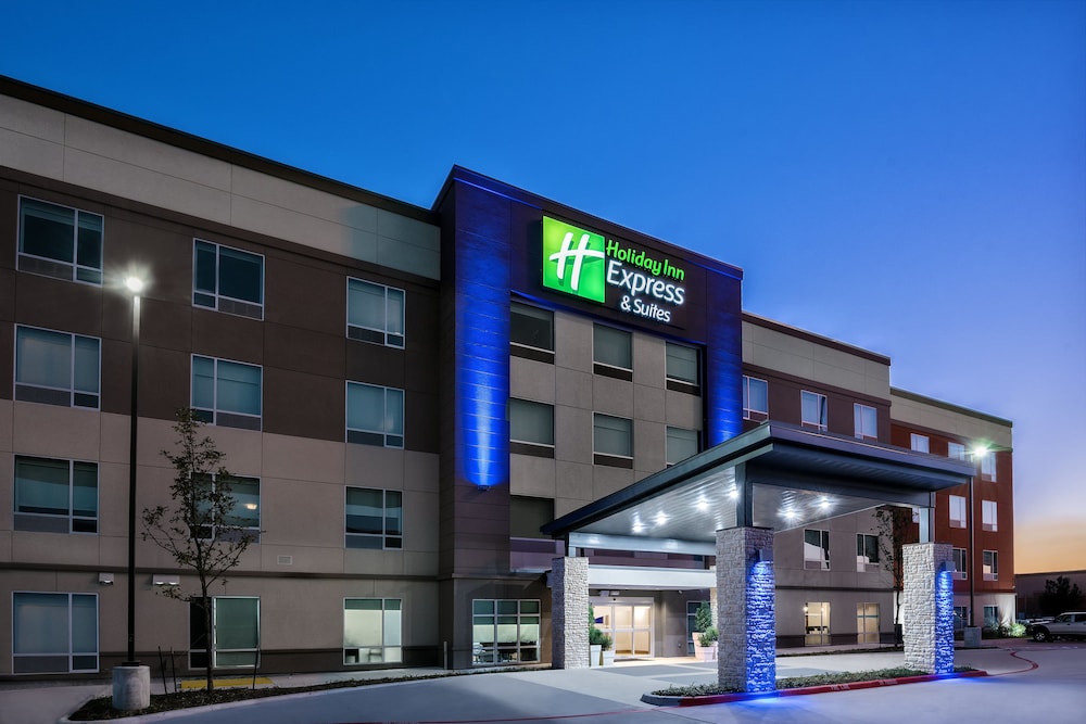 Holiday Inn Express & Suites Austin Round Rock Area by IHG - photo 36