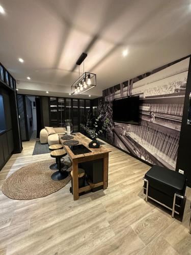 Loft & Dentelle — hotel in Caudry