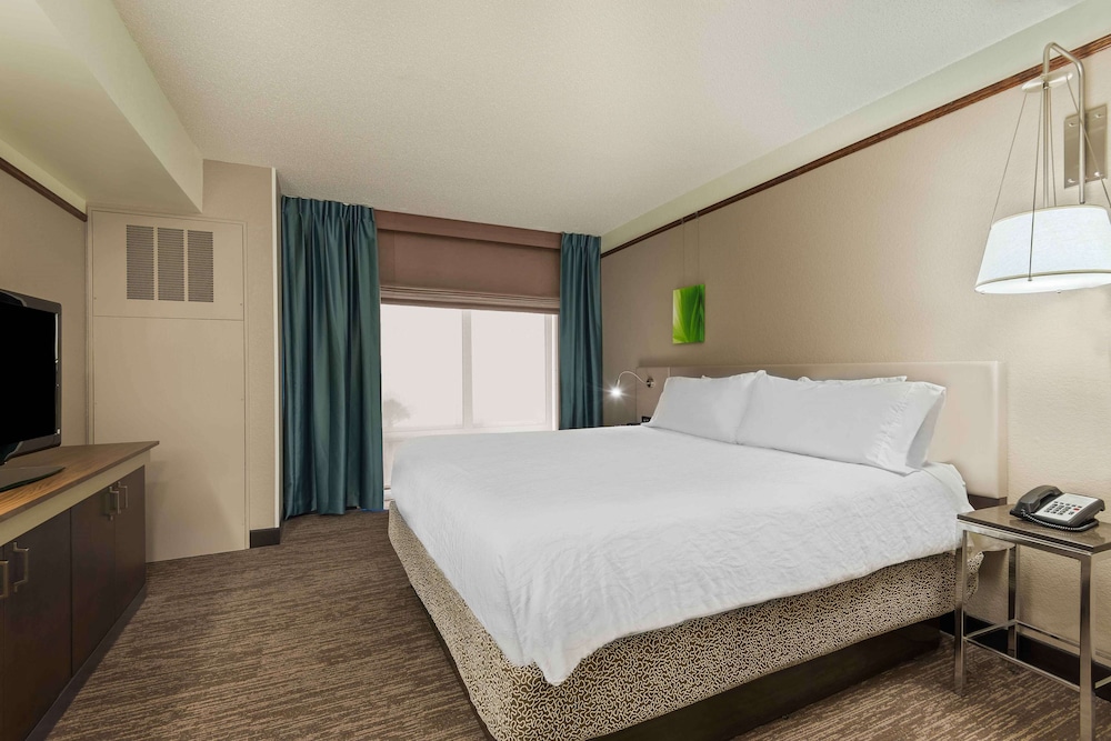 Hilton Garden Inn Wilmington Mayfaire Town Center - photo 25