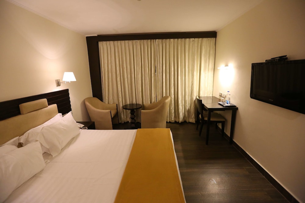 Hotel La Castle — Chennai — photo 4