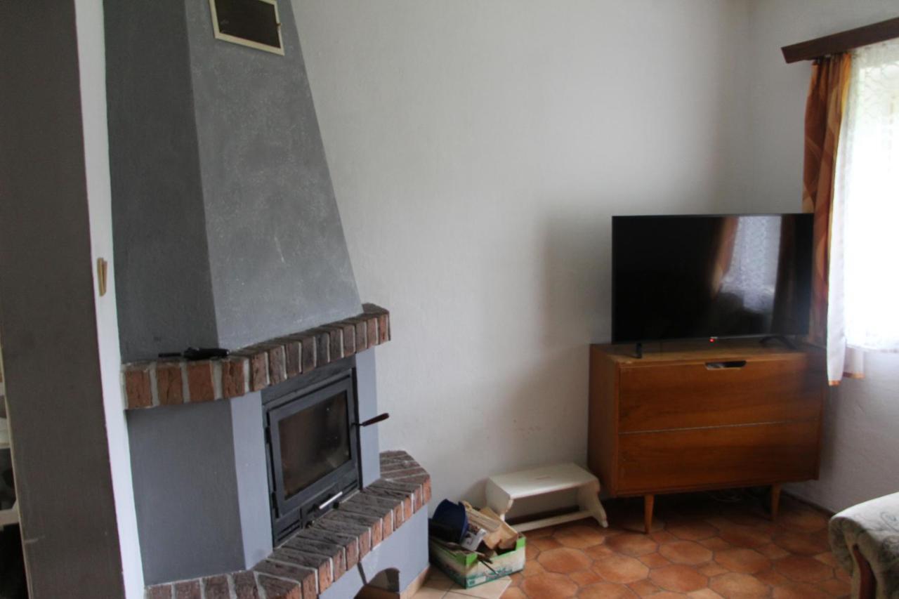 Chlalupa se zahradou Chlum u Třeboně — hotel in Chlum U Trebone