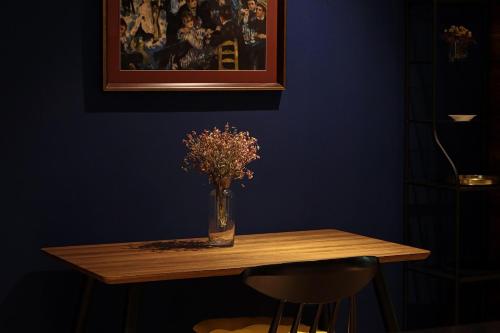 Stylish 2BR Apt in Vake Central Tbilisi By Wehost