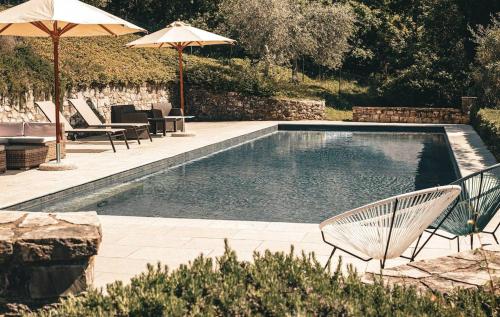 Dream Villa with Pool in Chianti — 4-Star Luxury Hotel in Castellina In Chianti, Italy