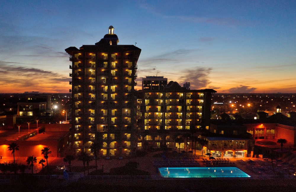 Plaza Resort & Spa - photo 65