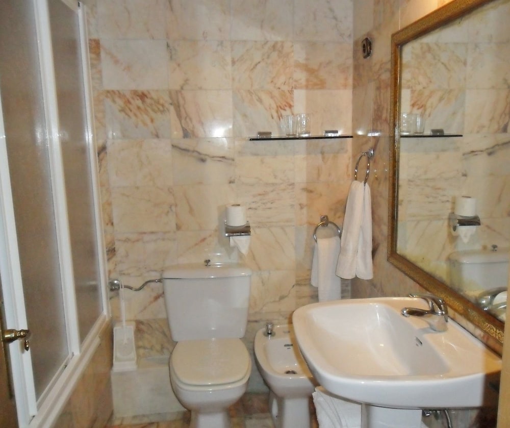 Hotel Barbacedo — Mijares — photo 5