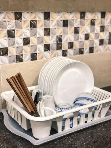 Queen Room Semi Attached Bathroom Bukit Mertajam Alma Impian — Bukit Mertajam — photo 3