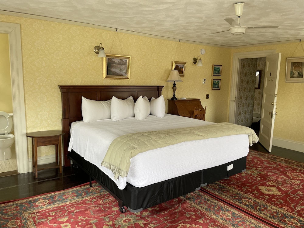 Moseley Cottage Inn & Town Motel - photo 28