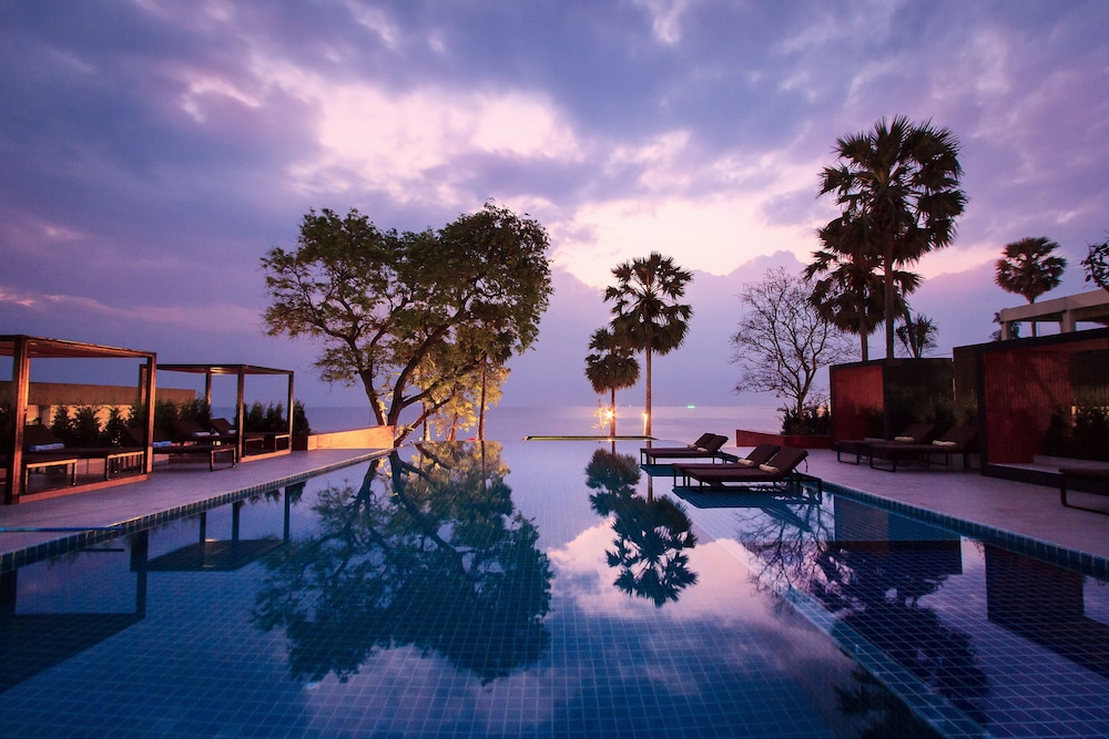 Sunshine Paradise Resort — hotel in Thap Sakae