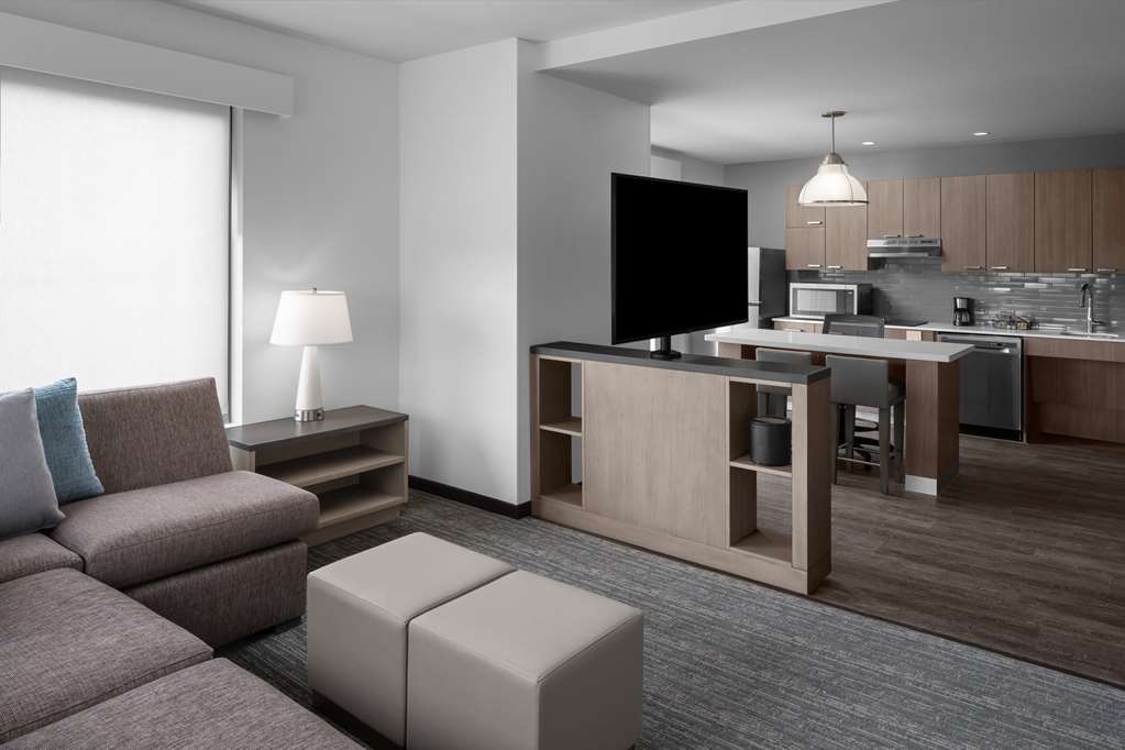 Hyatt House Lansing University Area - photo 21