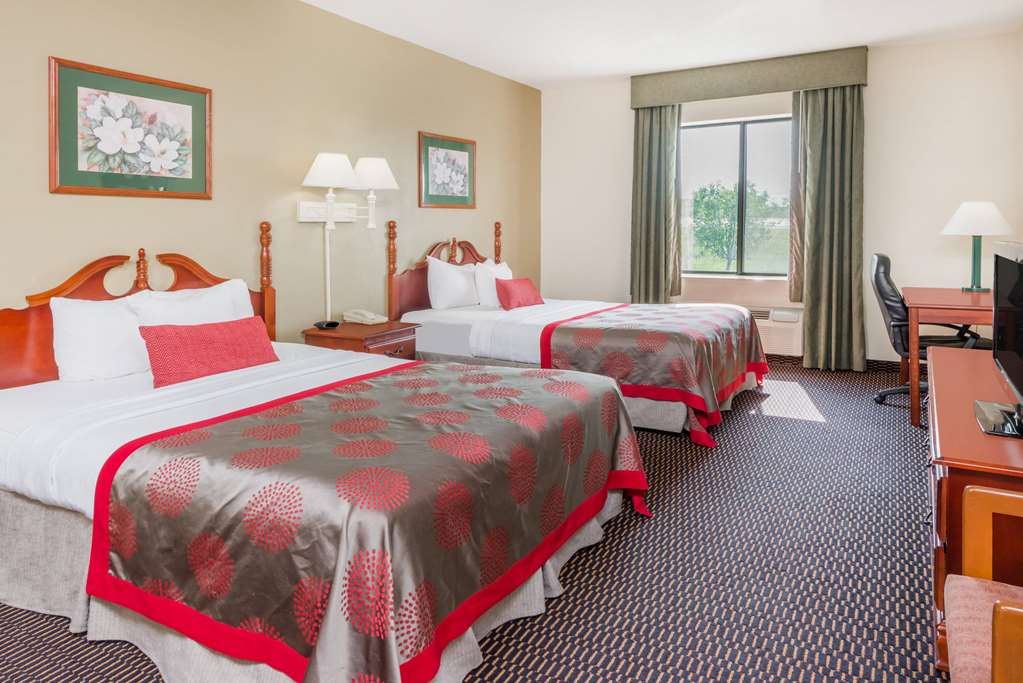 Ramada by Wyndham Columbia - photo 13