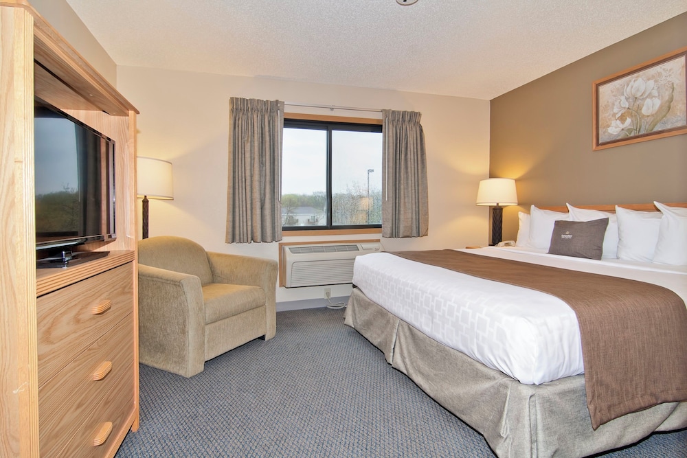 Boarders Inn & Suites by Cobblestone Hotels Faribault - photo 34