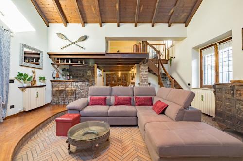 Malpensa Jacuzzi House — Ferno — photo 5