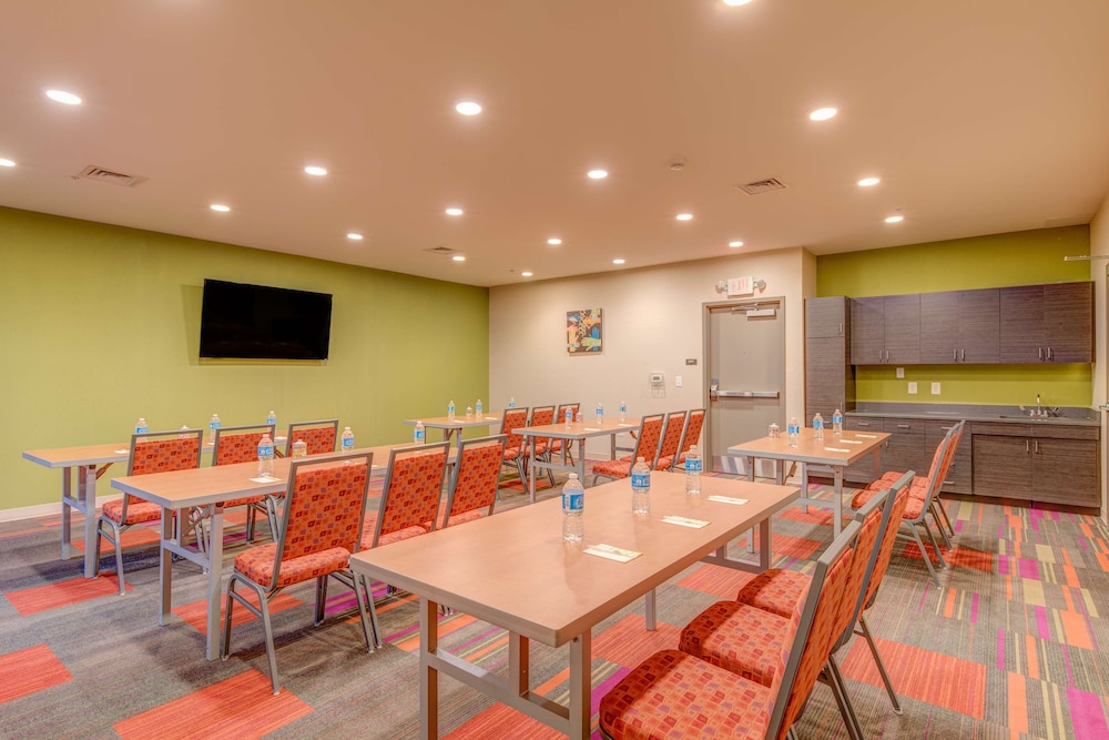 Home2 Suites by Hilton Rock Hill - photo 38
