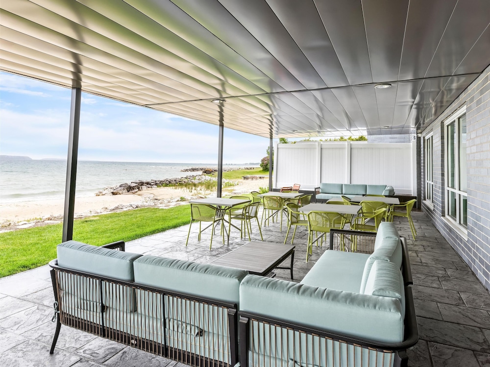 Hampton Inn by Hilton St Ignace Lakefront Mackinac - photo 51
