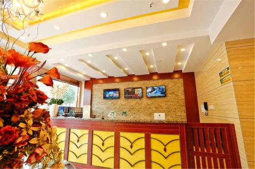 GreenTree Inn ZheJiang JiaXing West ZhongShan Road Vintage Car Building Express Hotel in Jiaxing, People's Republic of China
