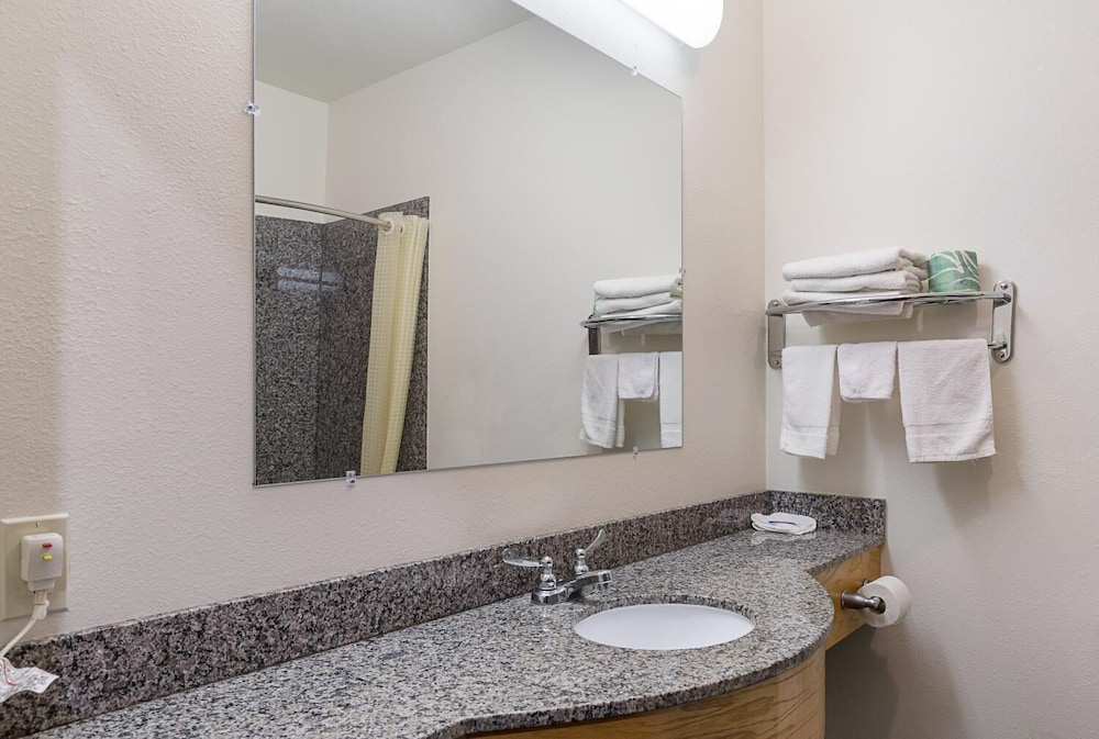 Budget Inn and Suites Texas - photo 26