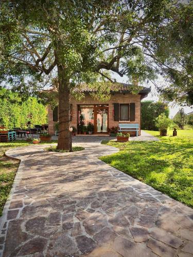 Agriturismo Fondo Novelle La Casina — 4-Star Luxury Hotel in Ferrara, Italy