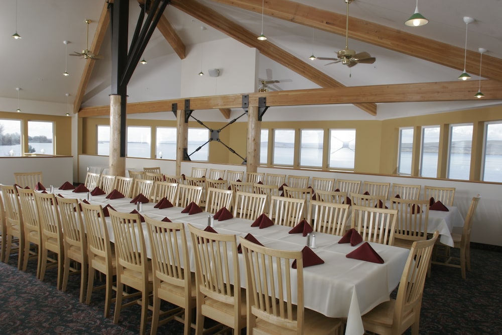 River Lodge And Grill - photo 48
