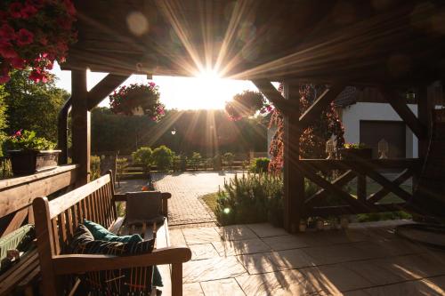 Siedlisko Domkowo — 4-Star Luxury Hotel in Gierzwald, Poland