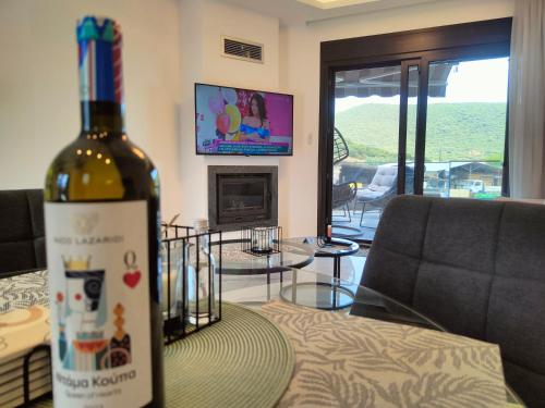 Luxury Living Peramos in Nea Peramos, Greece