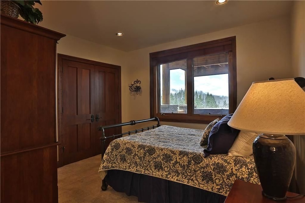 Sundance Grand Overlook By Telluride Resort Lodging - photo 5