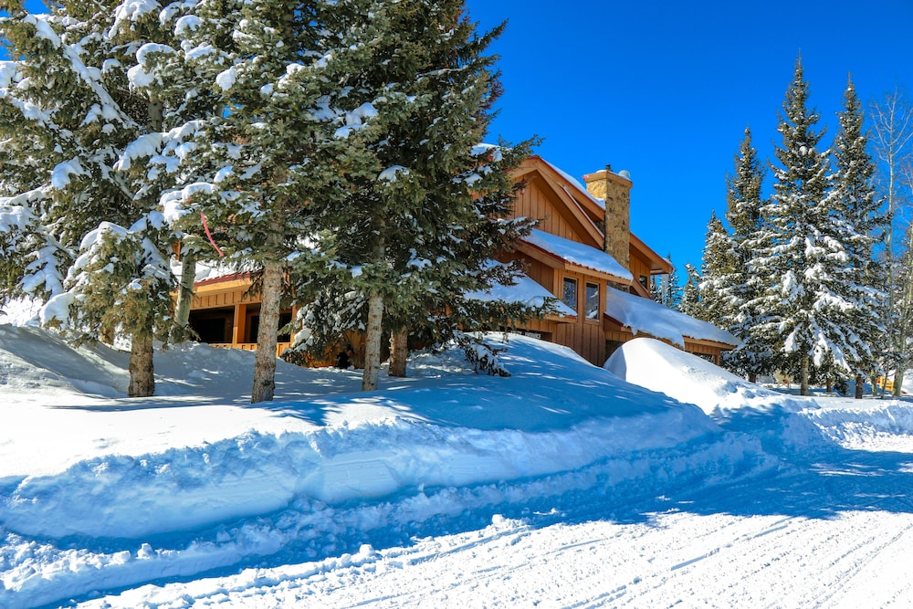 Arrowhead Mountain Lodge - photo 71