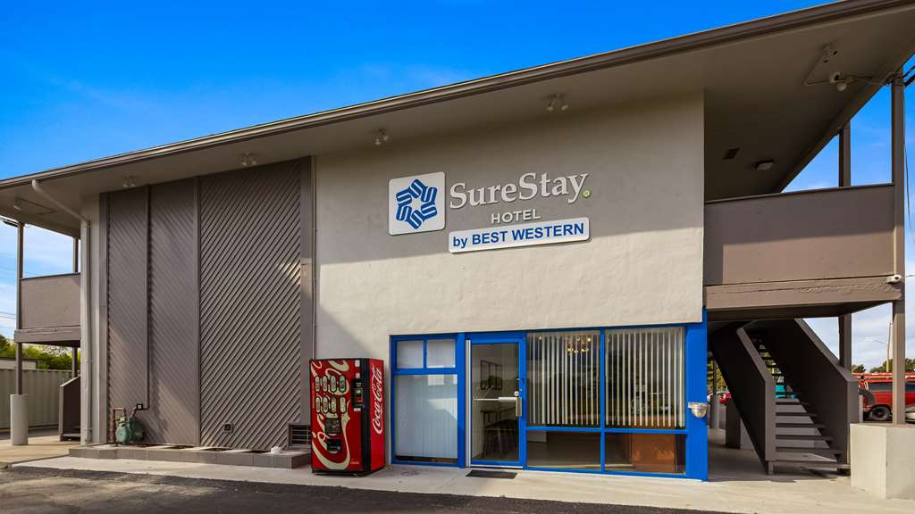 SureStay Hotel by Best Western Findlay - photo 2