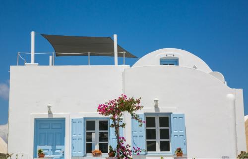 Evilio Houses — Oia — photo 3