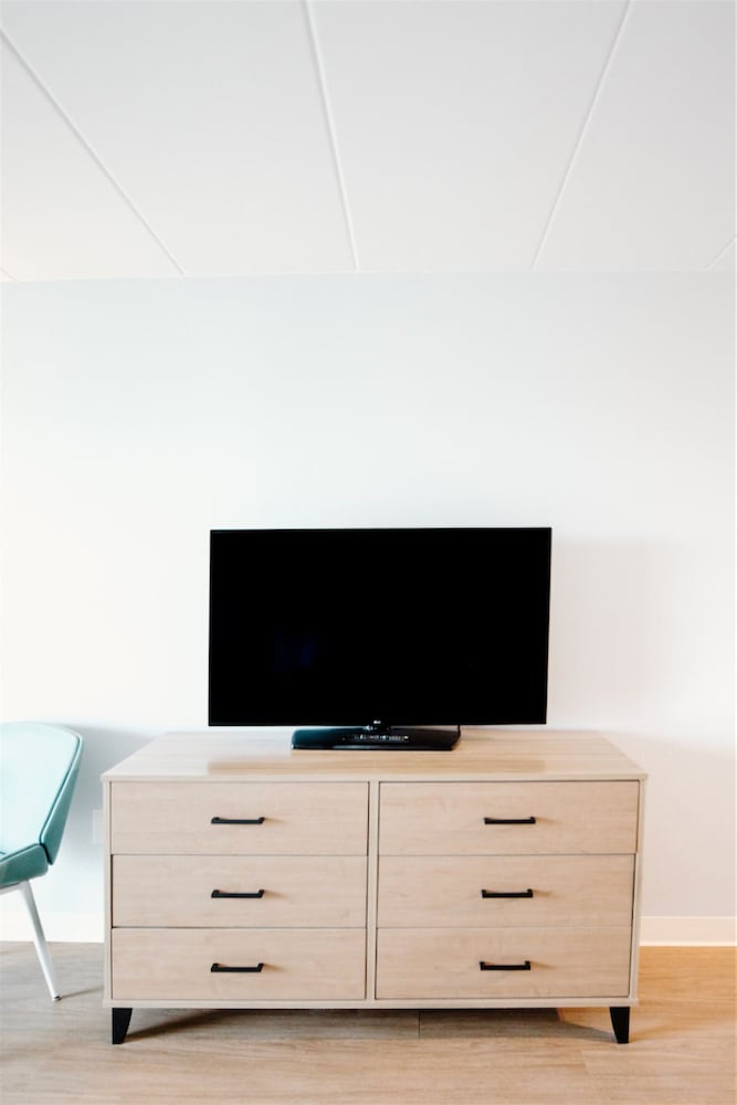 SeaLoft Oceanfront Hotel - photo 15