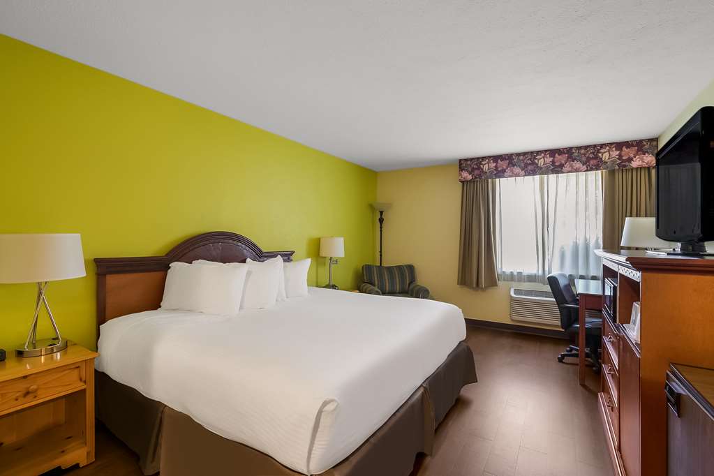 Americas Best Value Sandman Inn - photo 14