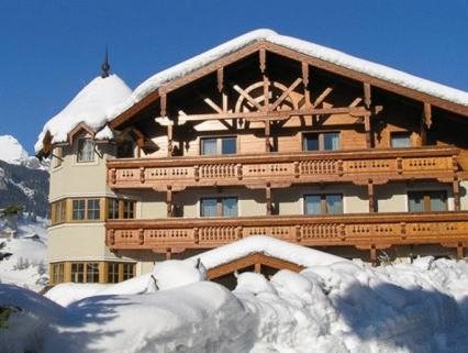 Hotel Hubertushof — hotel in Grossarl
