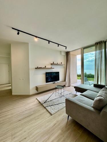 Horizon 360 Green Coast Palase in Unknown City, Albania