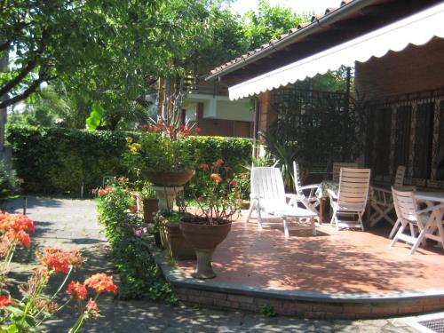 Villa Feltran — 4-Star Luxury Hotel in Forte Dei Marmi, Italy