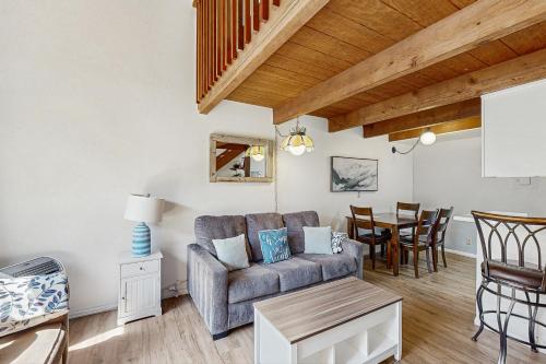 Sugar Shack - carbon neutral hotel in Carpinteria
