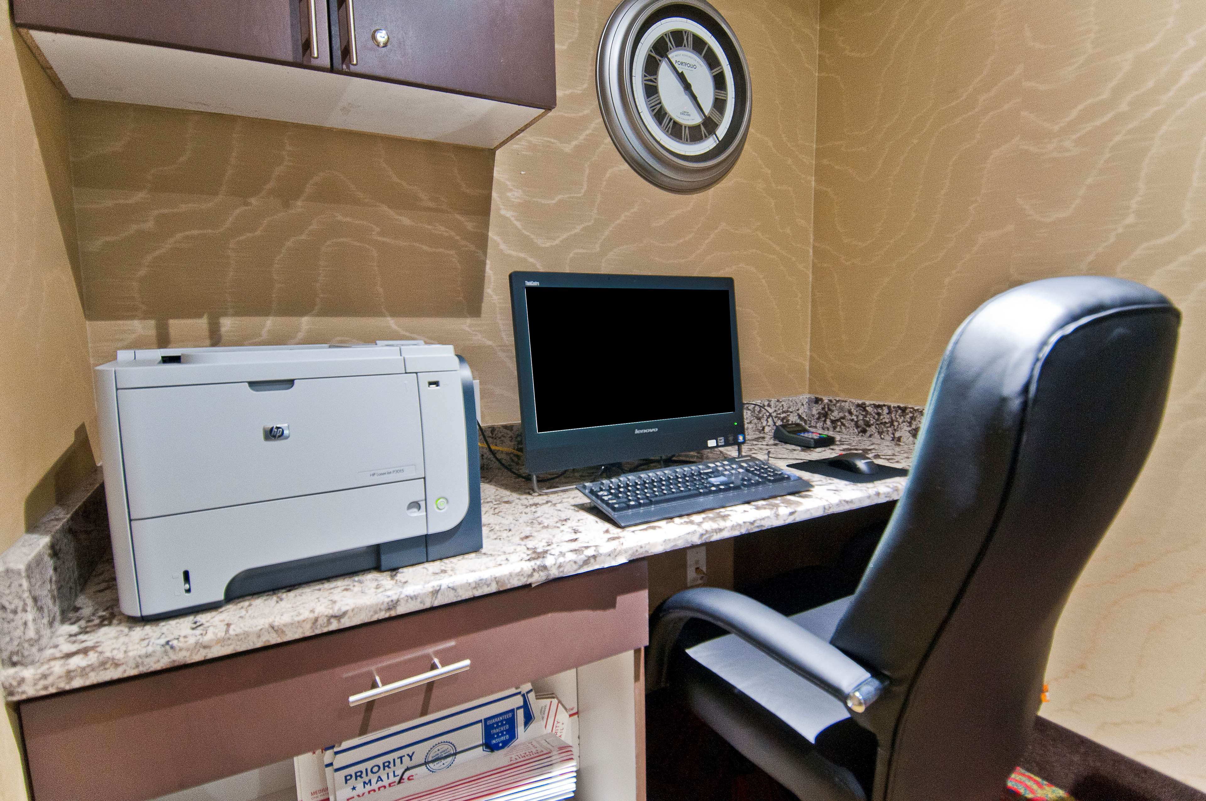 Hampton Inn & Suites Pauls Valley - photo 18