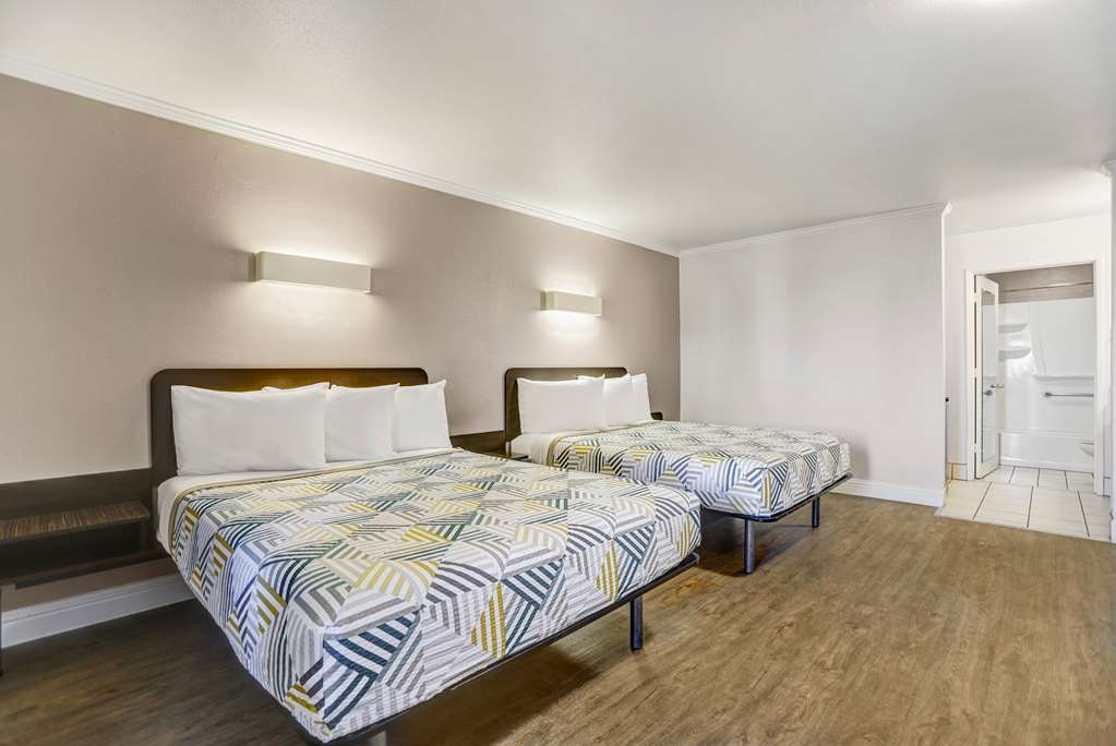 Motel 6 Lodi CA - photo 11