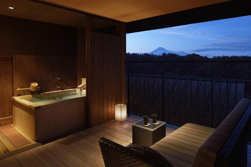 Hotel Laforet Shuzenji — Izu
