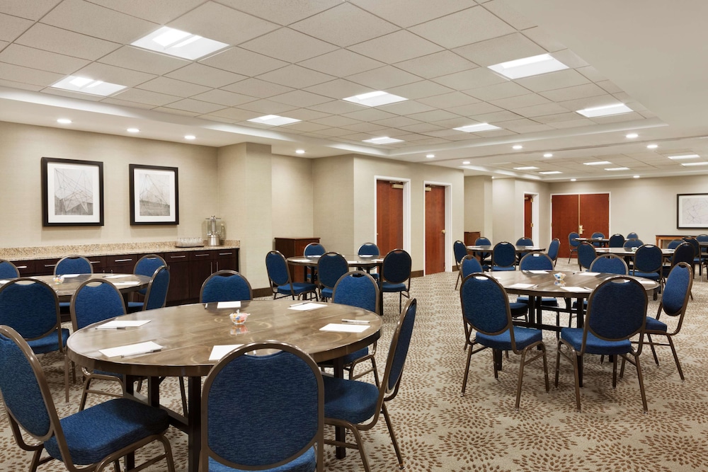 Hampton Inn Long Island Brookhaven - photo 39