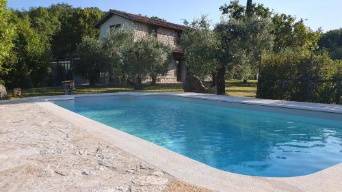 La Bandita Cottage — 4-Star Luxury Hotel in San Venanzo, Italy