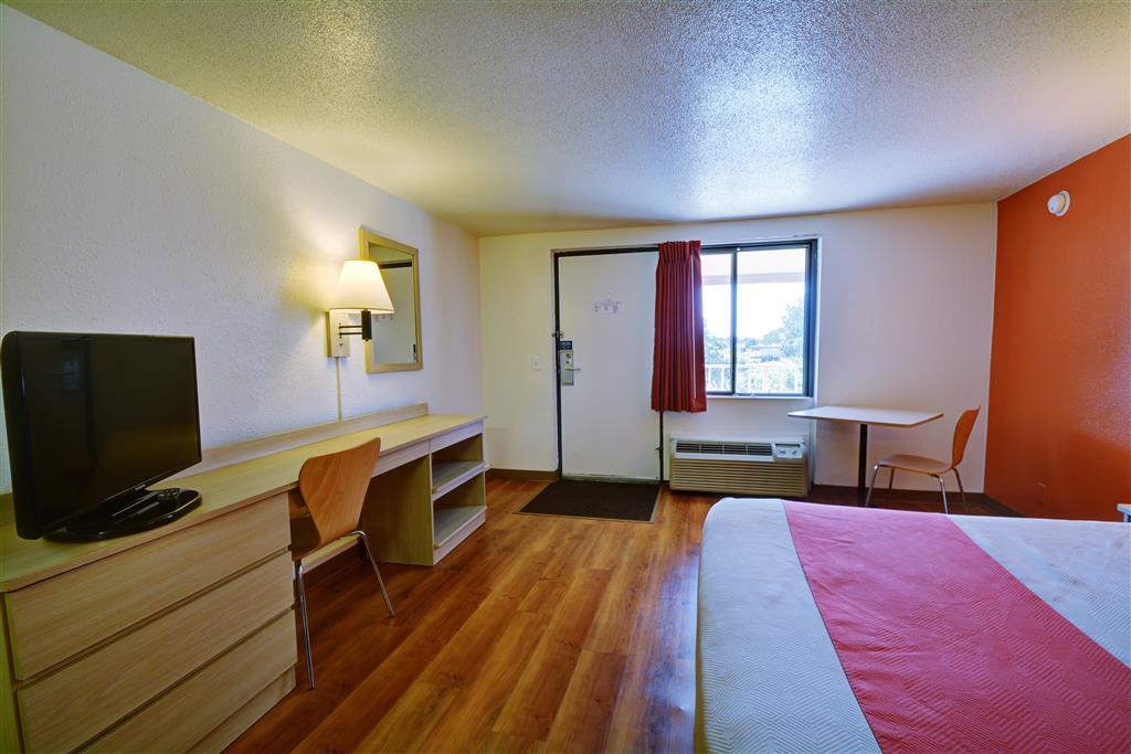 Motel 6 Chicopee MA Springfield - photo 16