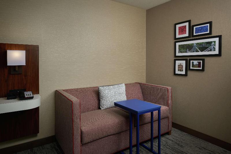Hampton Inn by Hilton Youngstown West I 80 - photo 42