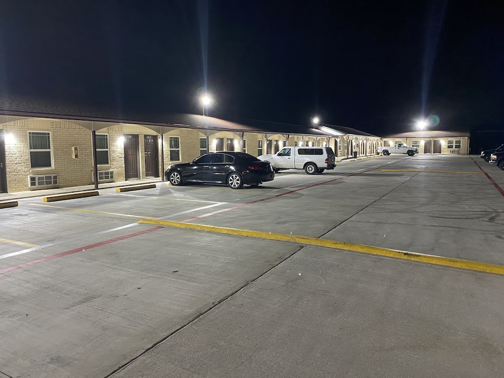 Golden Inn Dallas by Hotel O - photo 27