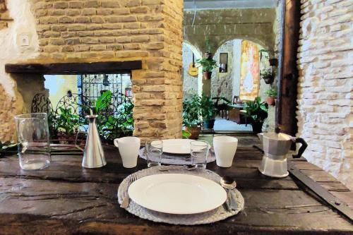 Casa Tenorio Barrio de Santa Cruz — 4-Star Luxury Hotel in Sevilla, Spain