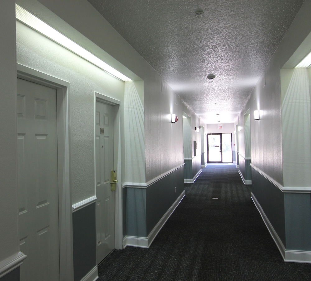 Hotel Pensacola - photo 71