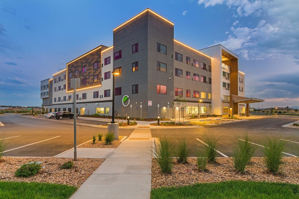 Element Denver International Airport - photo 2