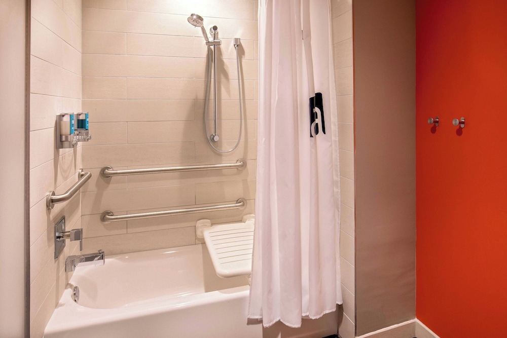 Aloft Alpharetta - photo 14