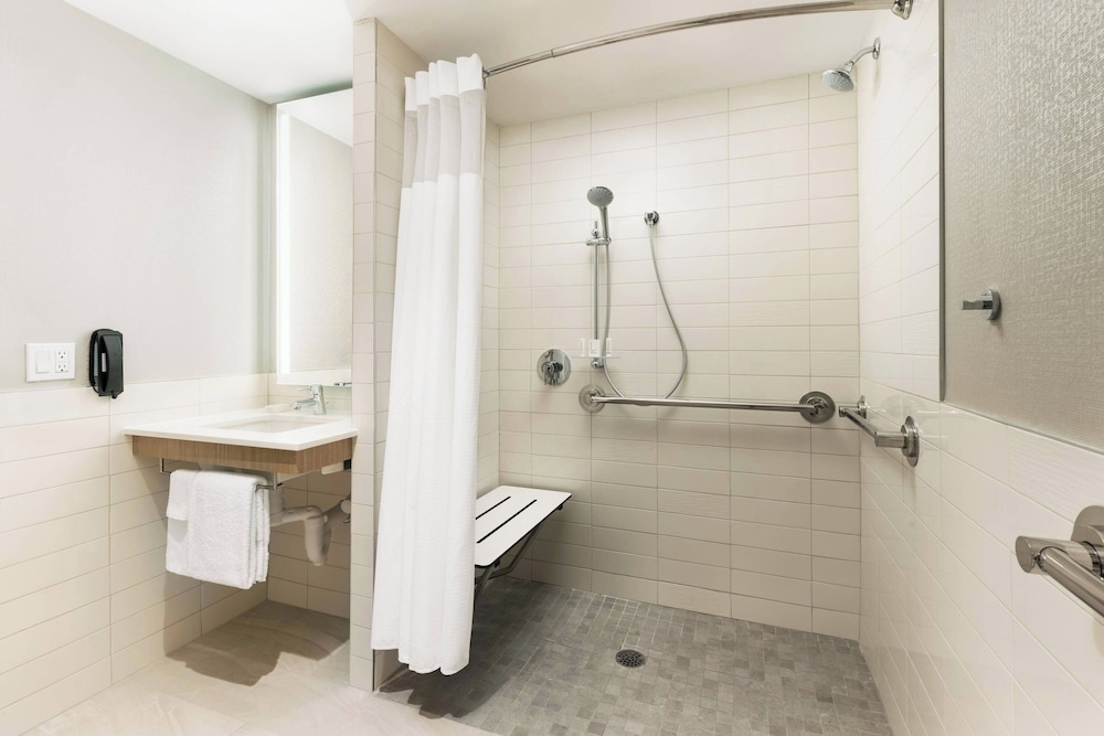 Courtyard by Marriott New York Downtown Manhattan Financial District - photo 12