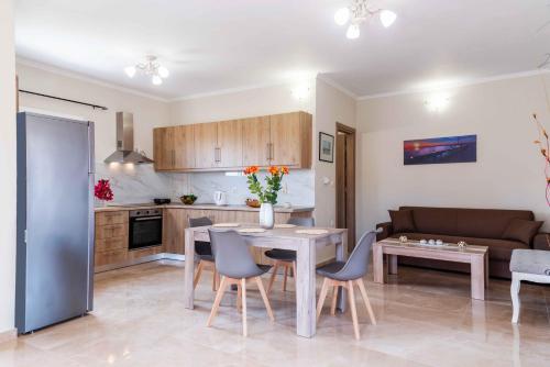 Villa Georgia — 4-Star Luxury Hotel in Lefkimmi, Greece