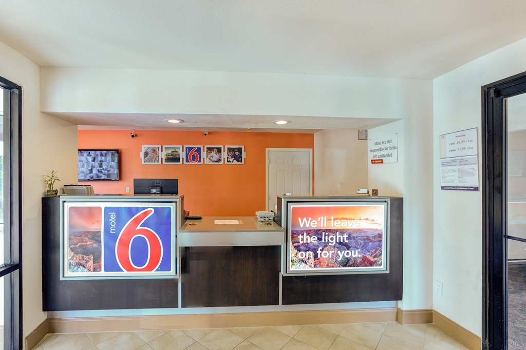Motel6 Dallas TX South - photo 19