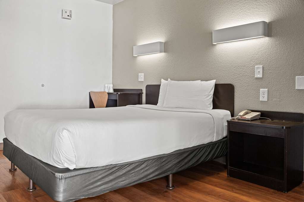 Motel 6 San Luis Obispo CA South - photo 4